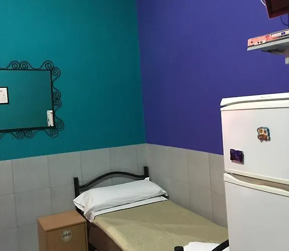 Volturno House Hostal