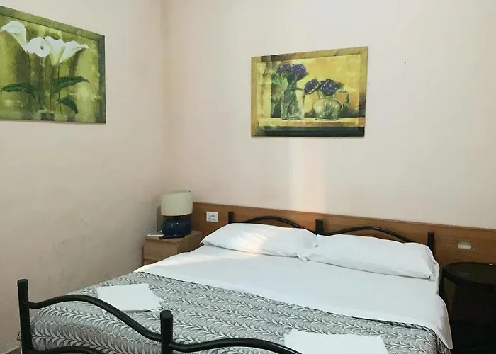 Volturno House Hostal